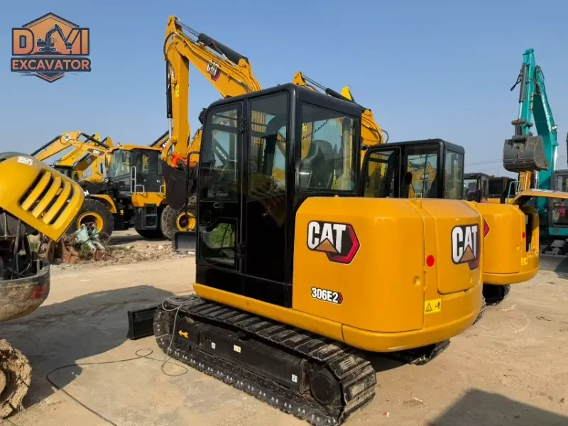 Nice Condition Used Cat 306E2 Crawler Excavator (1)